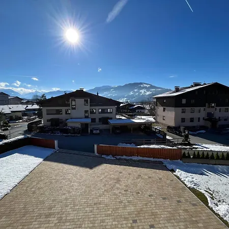 Haus Alois Nussbaumer Jun. 아파트