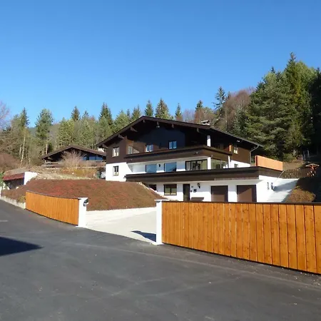Haus Alois Nussbaumer Jun. * Saalfelden